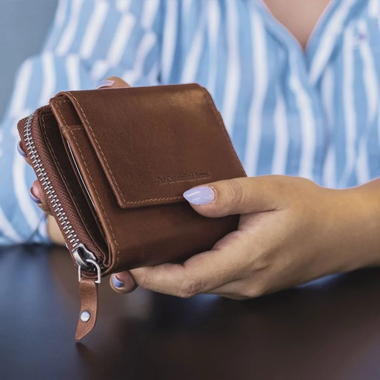 Паричник Женски Кожен Hanoi – Коњак